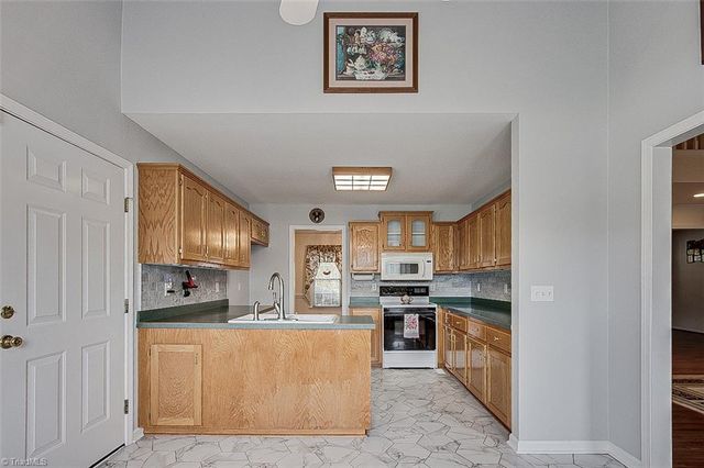 1339 Barker Drive, Randleman, NC 27317