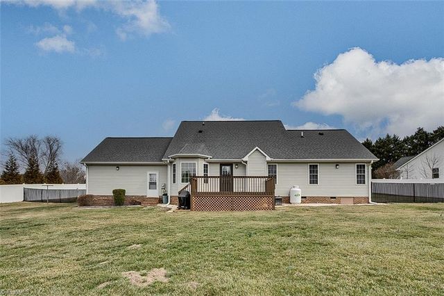 1339 Barker Drive, Randleman, NC 27317