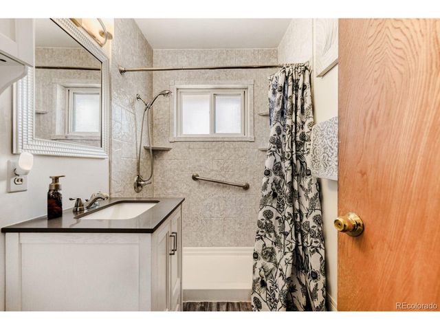 2800 S Perry St, Denver, CO 80236