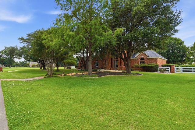 7 Kingswood Drive, Lucas, TX 75002