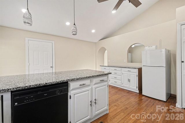 402 Shinnville Road, Mooresville, NC 28115