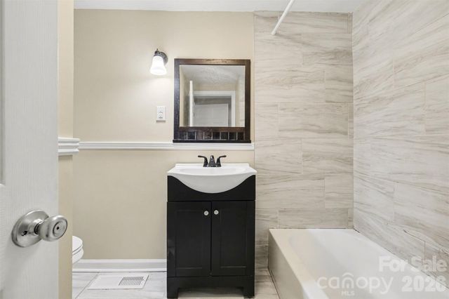 402 Shinnville Road, Mooresville, NC 28115