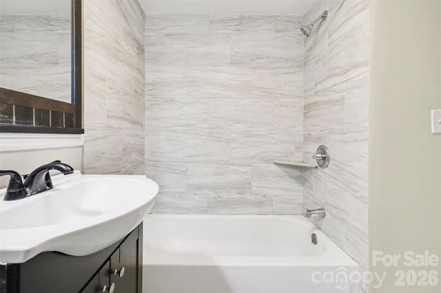 402 Shinnville Road, Mooresville, NC 28115