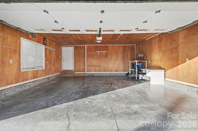 402 Shinnville Road, Mooresville, NC 28115