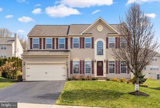 1580 PLEADER LN, York, PA 17402