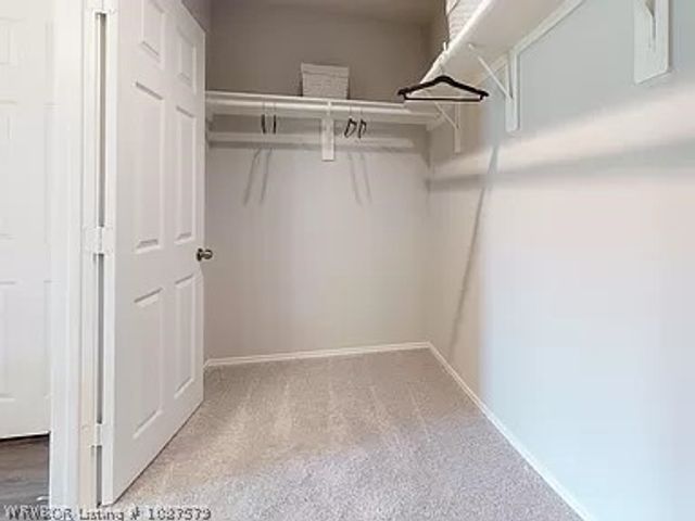 8720 Preston Wood Drive, Fort Smith, AR 72916