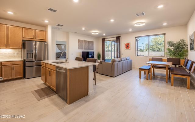 5643 S Black Mountain Way, Tucson, AZ 85757