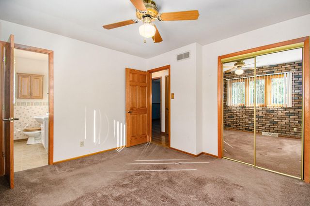 7232 W Lynwood Drive, Michigan City, IN 46360