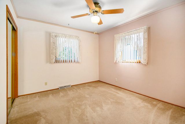 7232 W Lynwood Drive, Michigan City, IN 46360