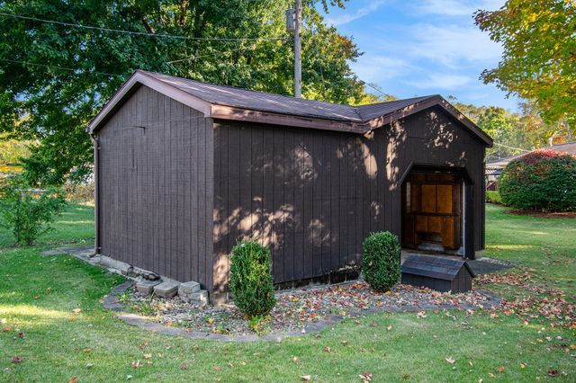 7232 W Lynwood Drive, Michigan City, IN 46360