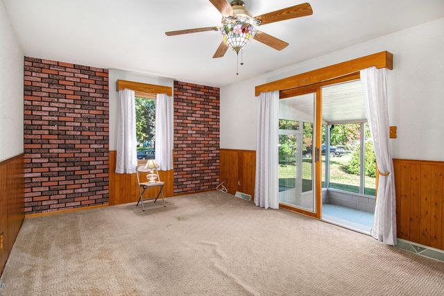 7232 W Lynwood Drive, Michigan City, IN 46360