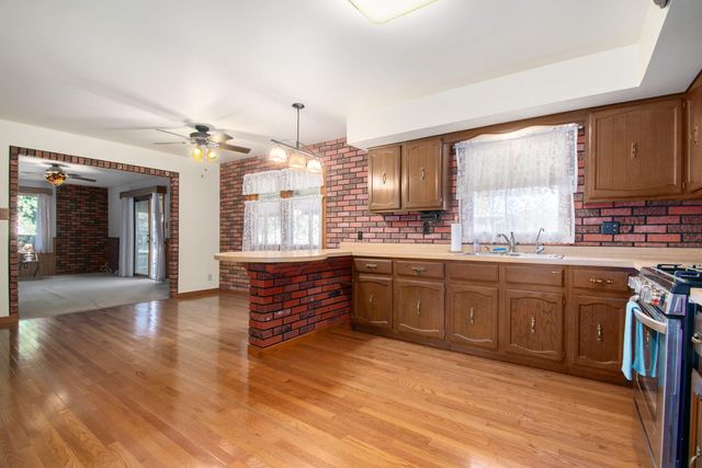 7232 W Lynwood Drive, Michigan City, IN 46360