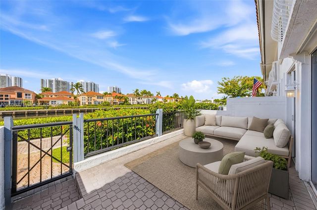 3748 NE 209th Terrace, Aventura, FL 33180