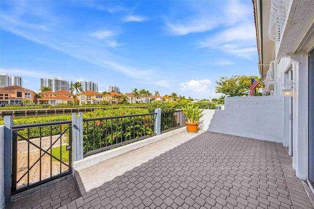3748 NE 209th Terrace, Aventura, FL 33180