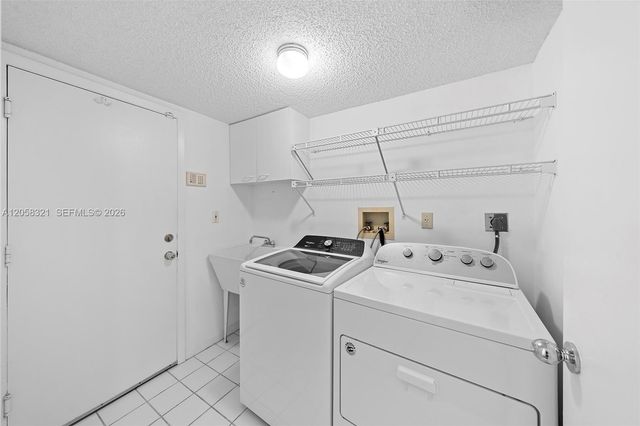 3748 NE 209th Terrace, Aventura, FL 33180