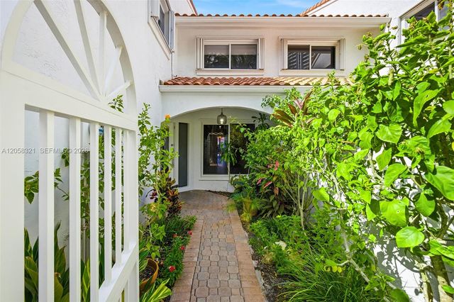 3748 NE 209th Terrace, Aventura, FL 33180