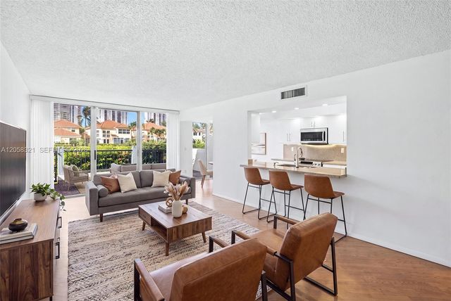 3748 NE 209th Terrace, Aventura, FL 33180
