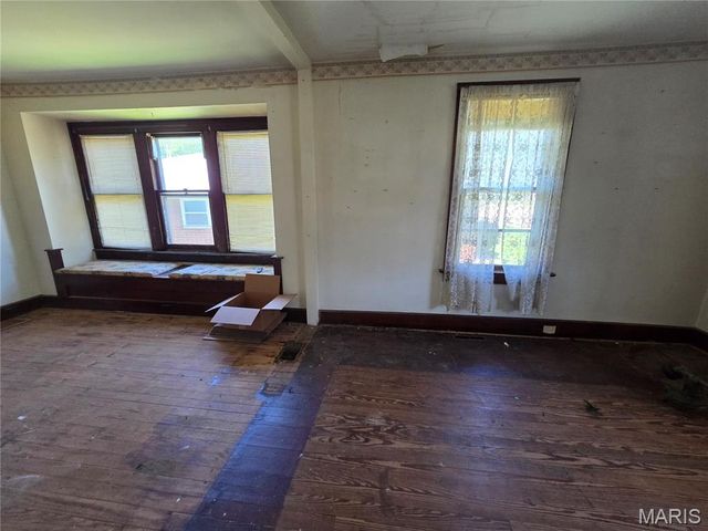 2900 W Main Street, Belleville, IL 62226
