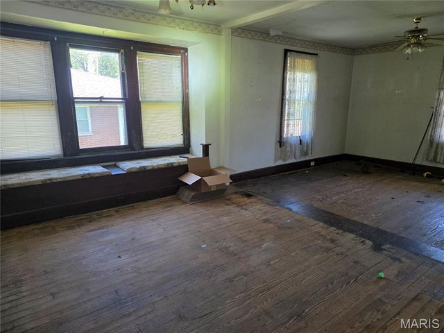 2900 W Main Street, Belleville, IL 62226