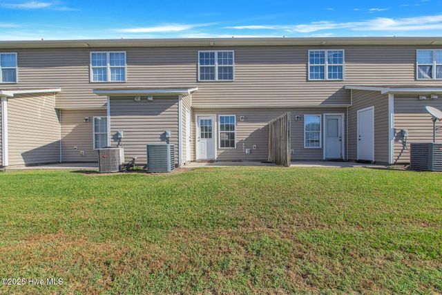 118 Cornerstone Place, Jacksonville, NC 28546