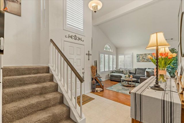 1565 Daniels St, Manteca, CA 95337