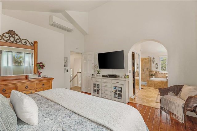 1565 Daniels St, Manteca, CA 95337