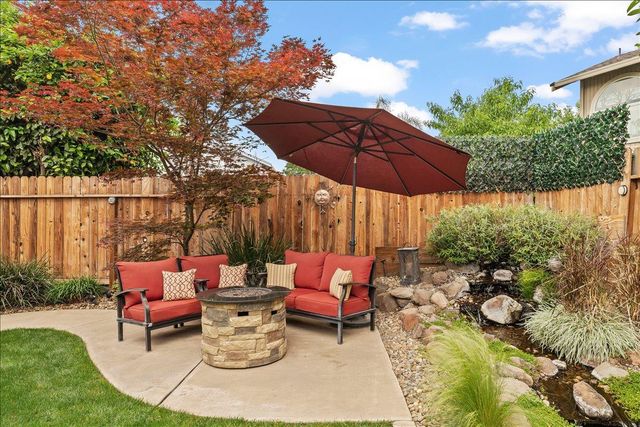 1565 Daniels St, Manteca, CA 95337