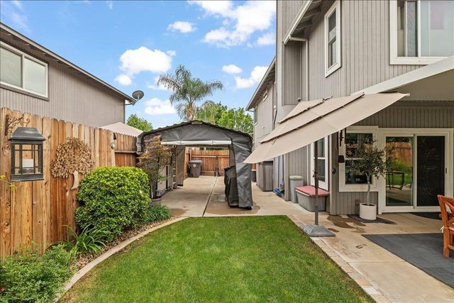 1565 Daniels St, Manteca, CA 95337