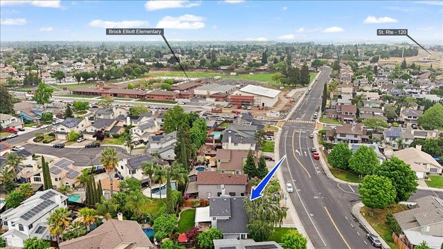 1565 Daniels St, Manteca, CA 95337