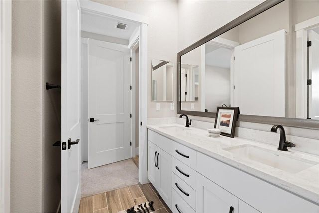 5108 Turnberry Dr, Lincoln, CA 95648