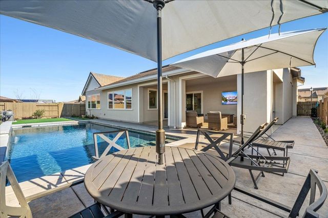 5108 Turnberry Dr, Lincoln, CA 95648