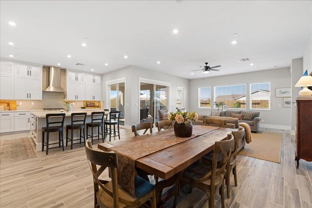 5108 Turnberry Dr, Lincoln, CA 95648