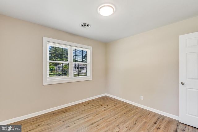 10540 FLOWER ST, Berlin, MD 21811