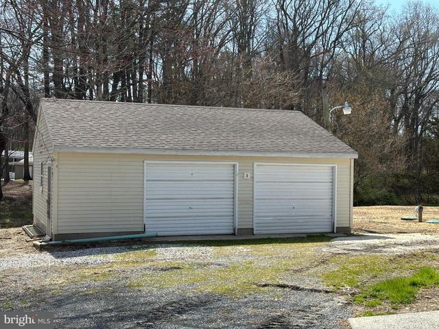 10540 FLOWER ST, Berlin, MD 21811