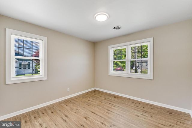 10540 FLOWER ST, Berlin, MD 21811