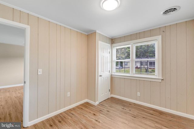 10540 FLOWER ST, Berlin, MD 21811