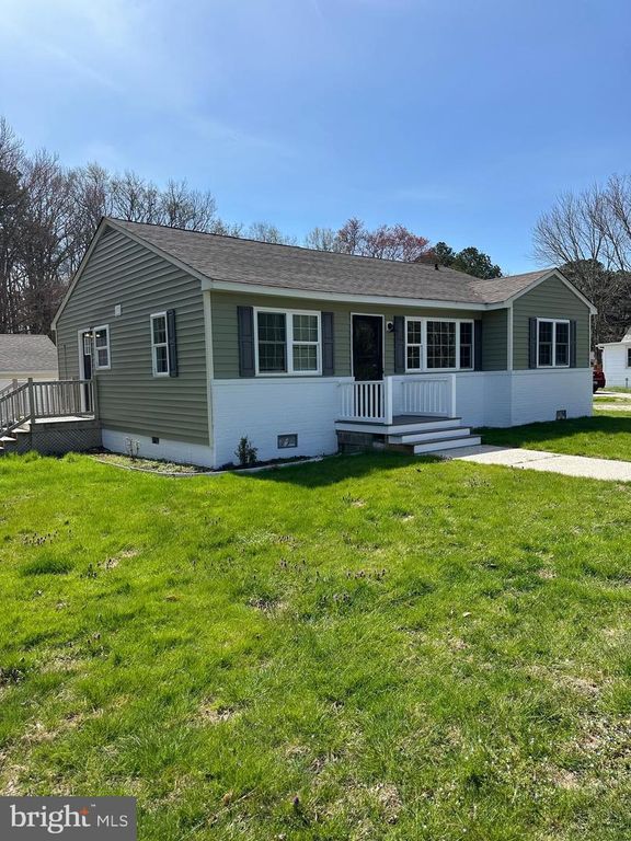 10540 FLOWER ST, Berlin, MD 21811