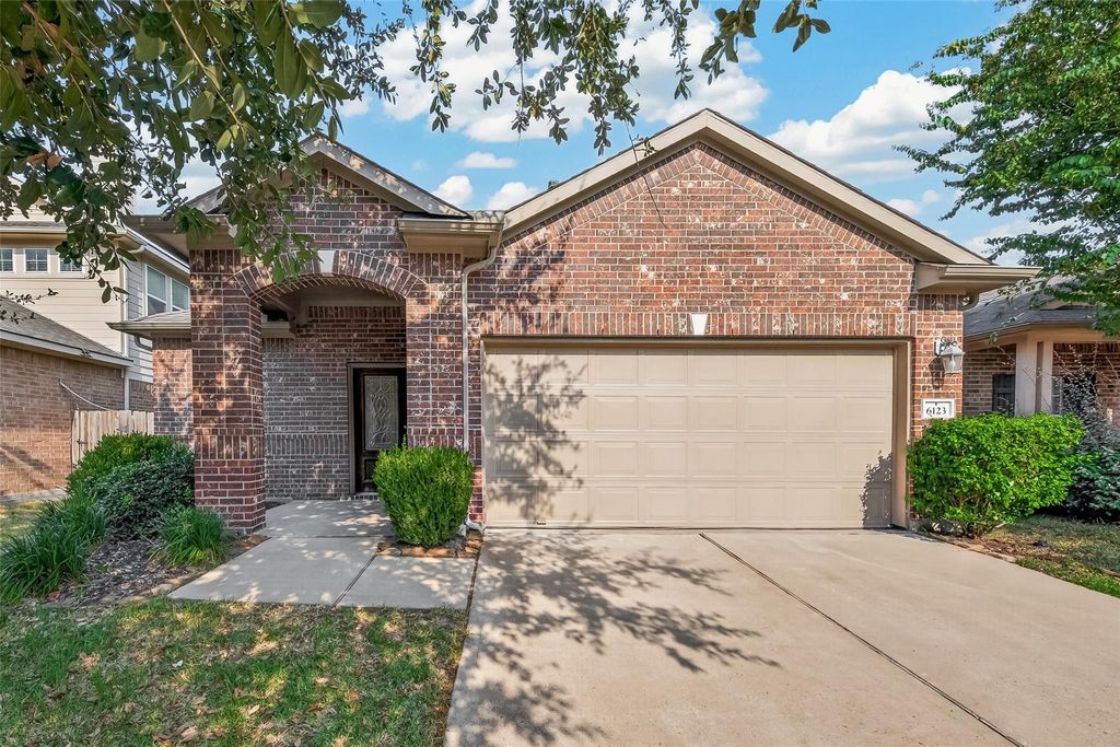 6123 Carver Pines Drive, Katy, TX 77494