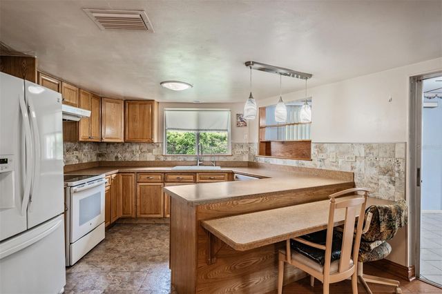 1735 UNION STREET, Clearwater, FL 33755