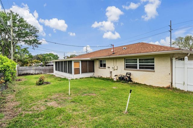 1735 UNION STREET, Clearwater, FL 33755