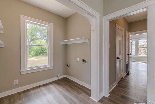 1913 Santa Anna, San Antonio, TX 78201