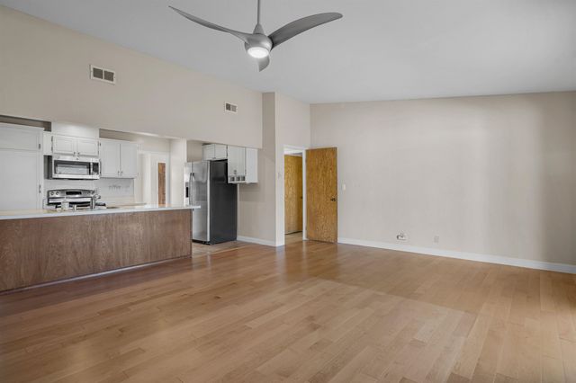 2662 Carmelita Way, Pinole, CA 94564