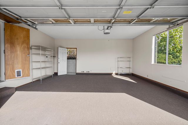 2662 Carmelita Way, Pinole, CA 94564