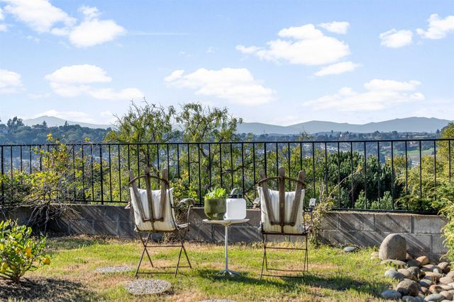 2662 Carmelita Way, Pinole, CA 94564