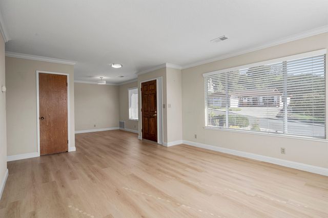 2662 Carmelita Way, Pinole, CA 94564