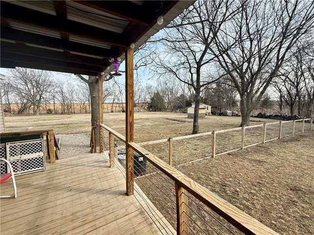 19525 50th Road, Parsons, KS 67357