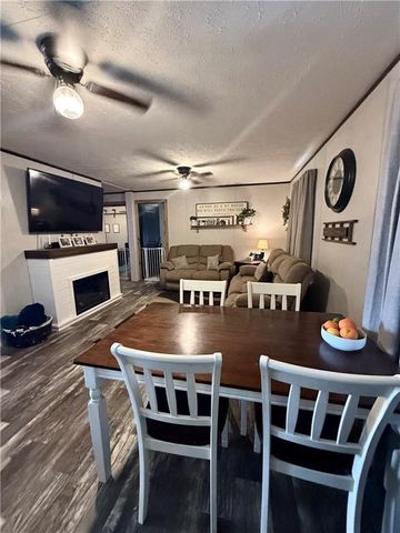 19525 50th Road, Parsons, KS 67357