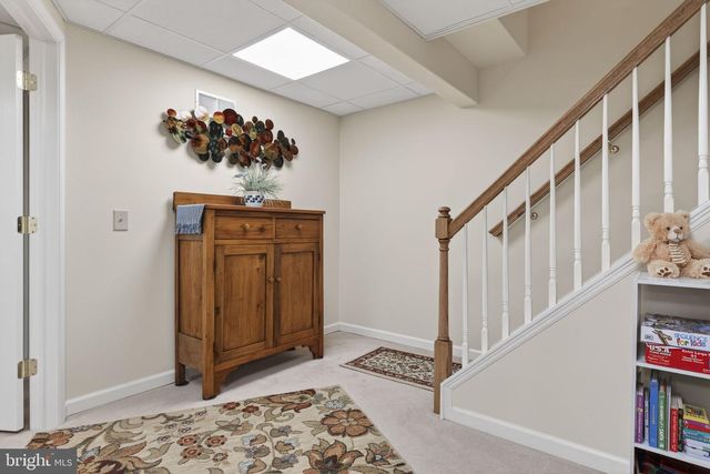 24 HICKORY ST, Palmyra, PA 17078