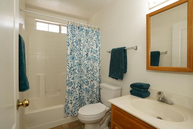 8003 Sunset Ave, Fair Oaks, CA 95628