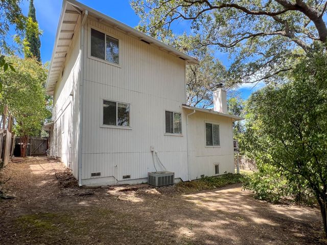 8003 Sunset Ave, Fair Oaks, CA 95628